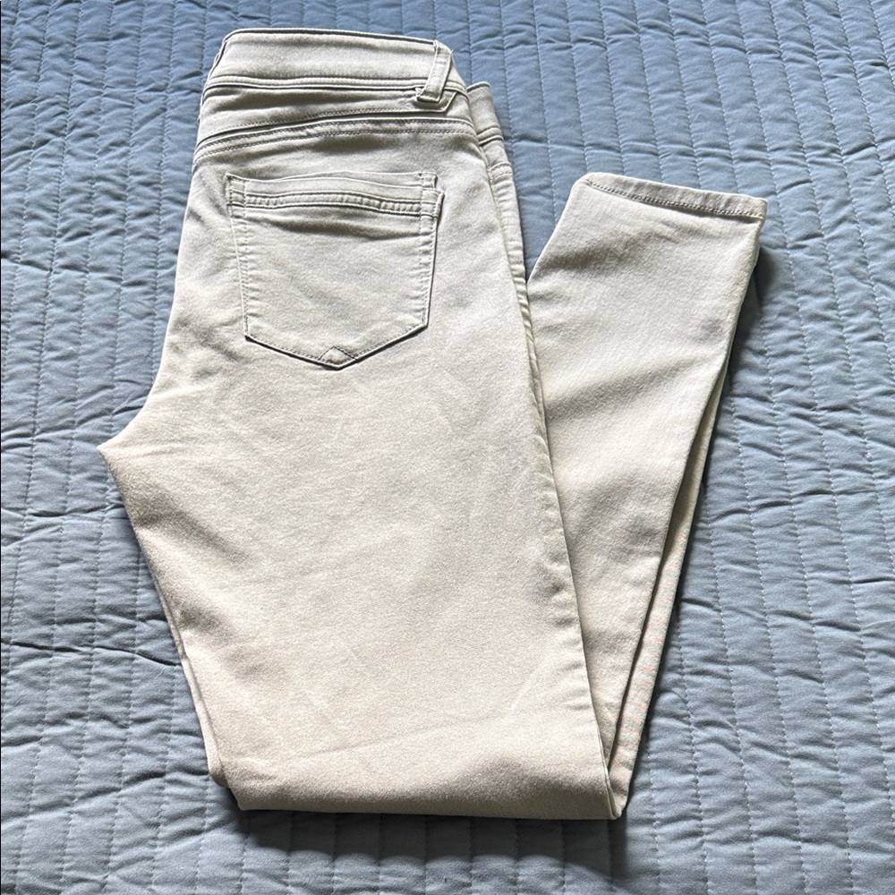 Democracy Cream Skinny Jeans - Sleek Five-Pocket Style